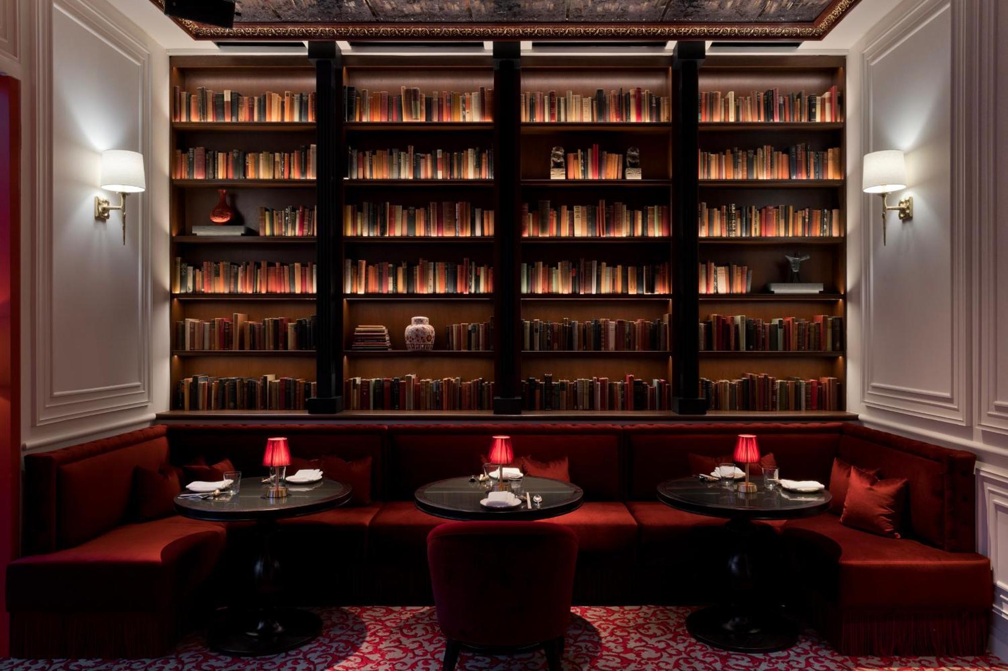 Fontainebleau Las Vegas Exterior photo Library Bar