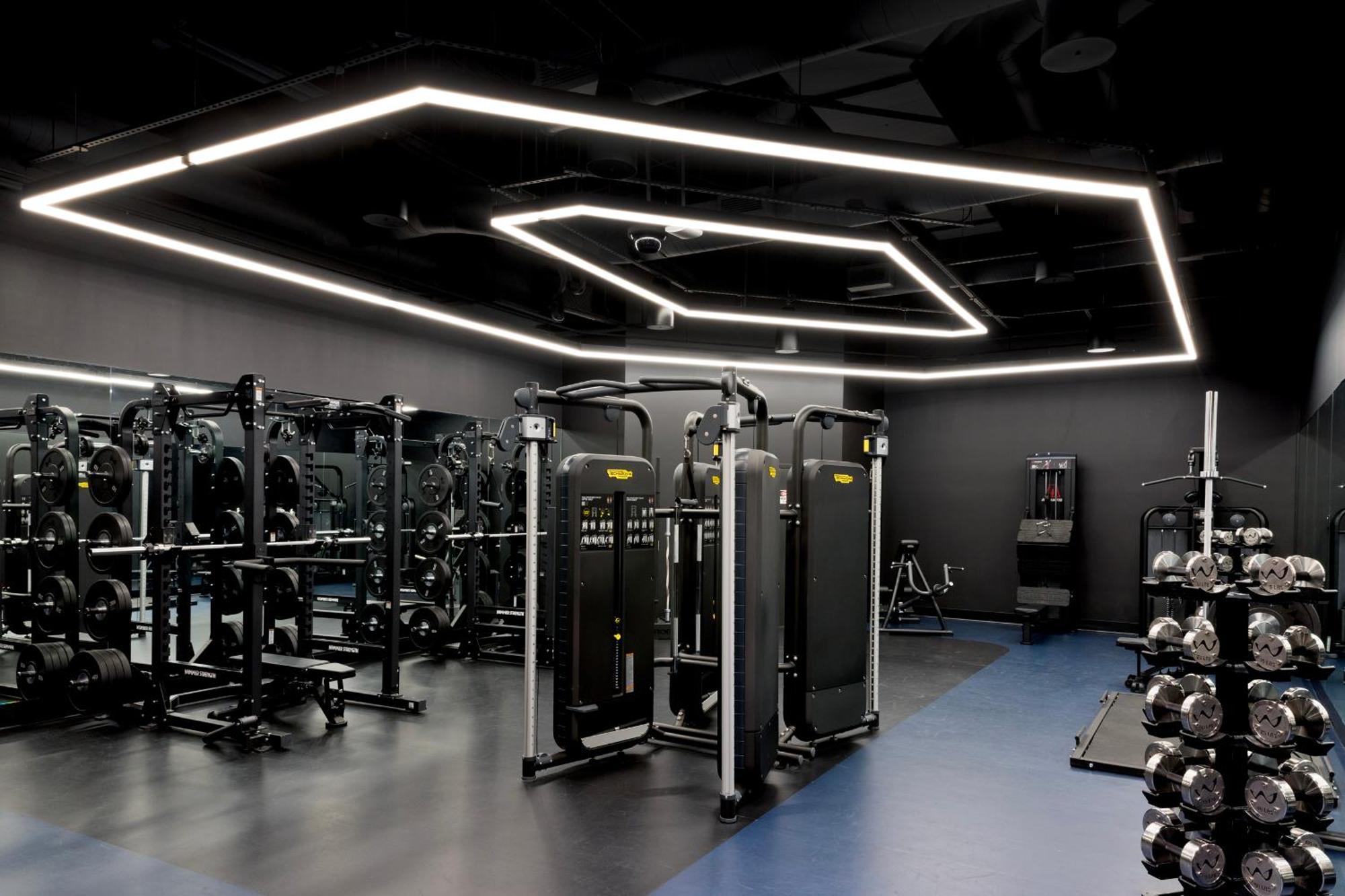 Fontainebleau Las Vegas Exterior photo The Fitness Center at the University of Michigan
